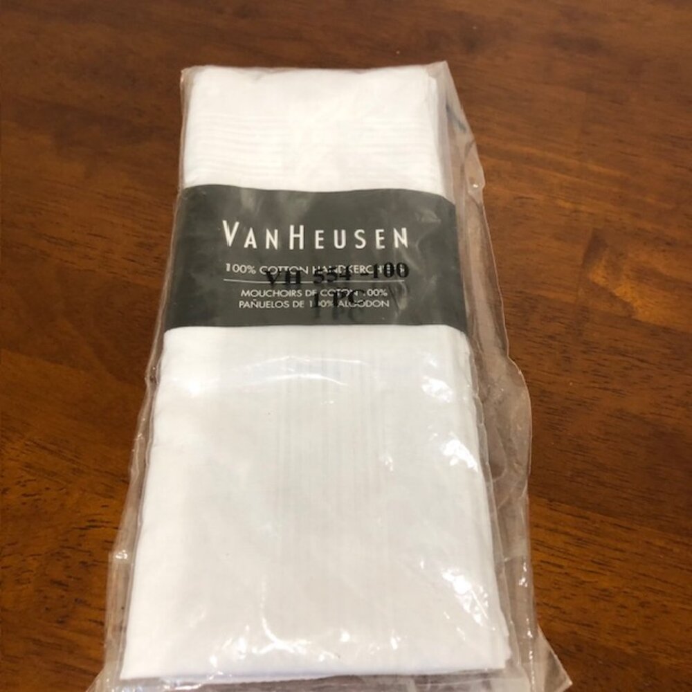 Van Heusen Men’s Fine Cotton Handkerchiefs Pack Of 6 NWT.
